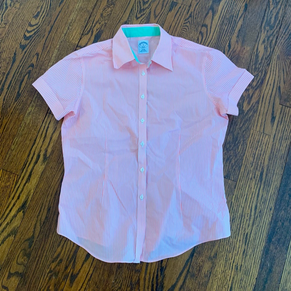 Brooks Brothers Women’s short sleeve fitted shirt